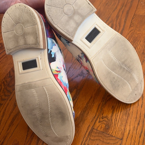 It’s a party for your feet - Picture 7 of 7